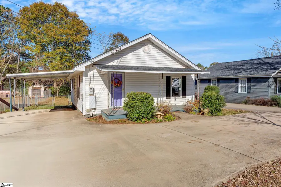 113 Christopher Street, Duncan, SC 29334 - Image #2