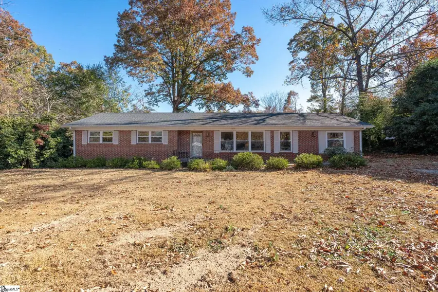 112 Dogwood Drive, Greer, SC 29651 - Image #2