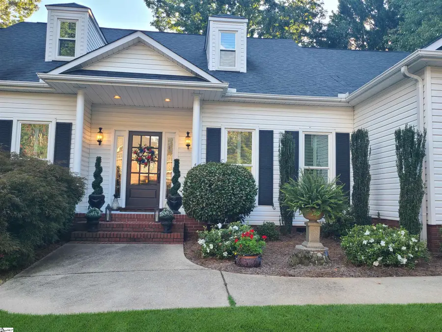 305 Beckworth Drive, Taylors, SC 29687 - Image #2