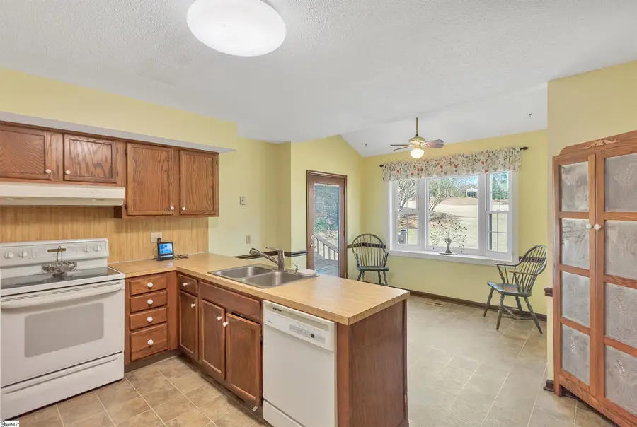 205 Green Valley Drive, Anderson, SC 29621 - Image #3