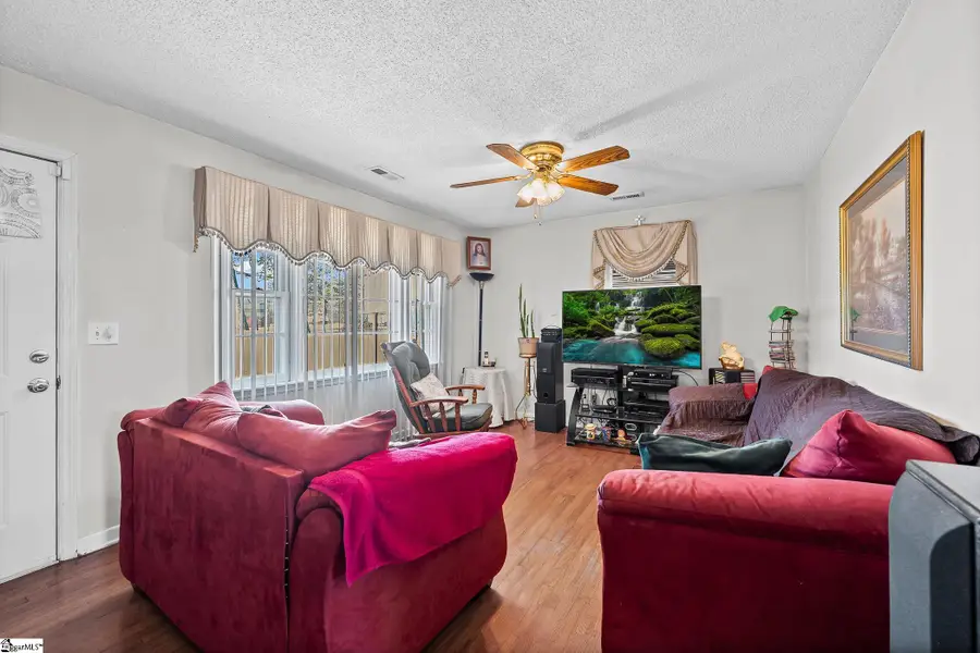 9 Michael Drive, Greenville, SC 29611 - Image #3