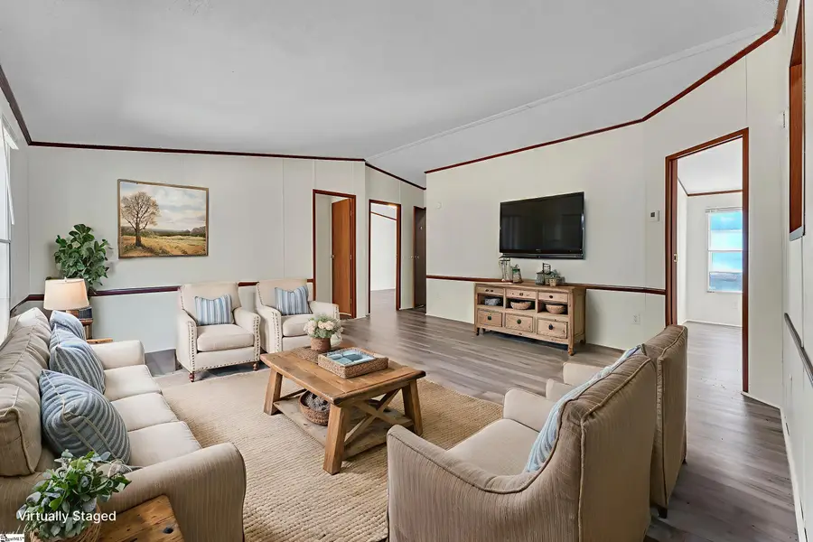 421 Brown Farm Road, Seneca, SC 29678 - Image #2