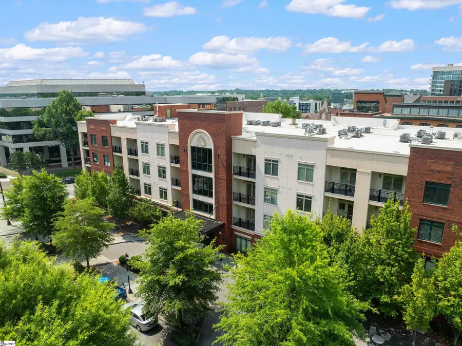98 E Mcbee Avenue #Unit 303, Greenville, SC 29601 - Image #3