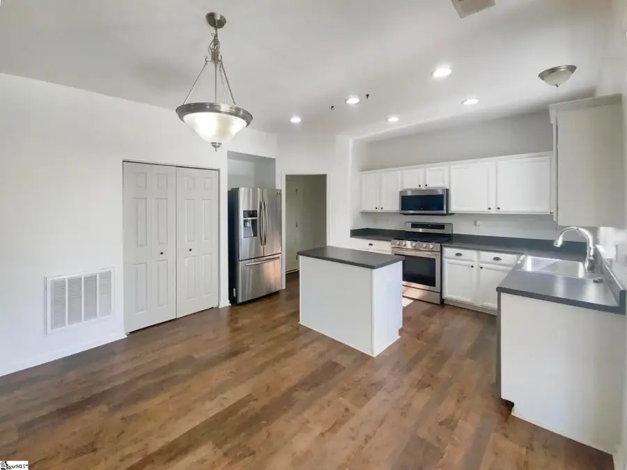 139 Castleton Circle, Boiling Springs, SC 29316 - Image #2