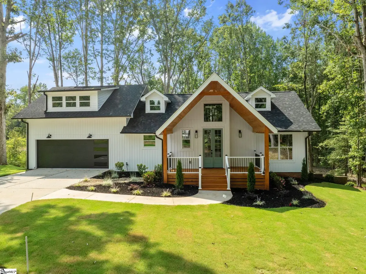 211 Gerald Drive, Simpsonville, SC 29681 - Image #1