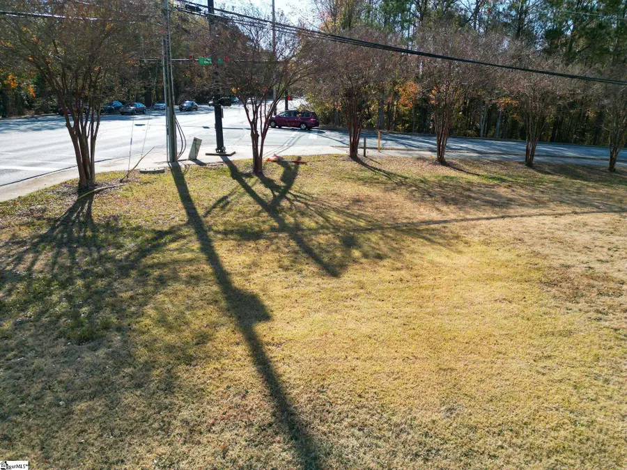 746 S Pleasantburg Drive, Greenville, SC 29607-2420 - Image #3