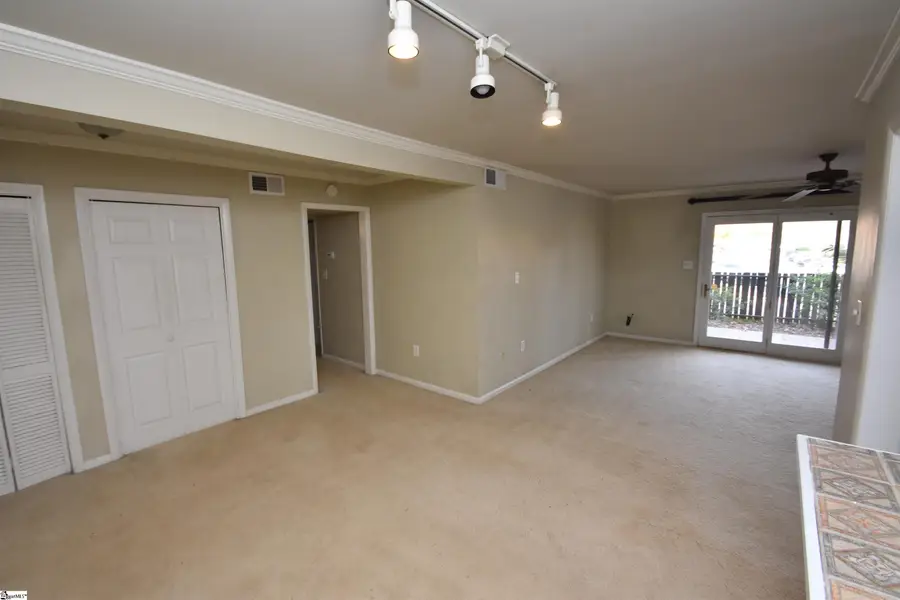 925 Cleveland Street #23, Greenville, SC 29601 - Image #3
