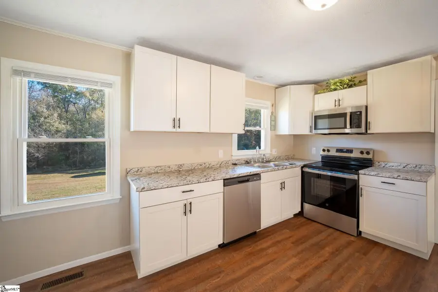 381 Crawford Road, Belton, SC 29627 - Image #2