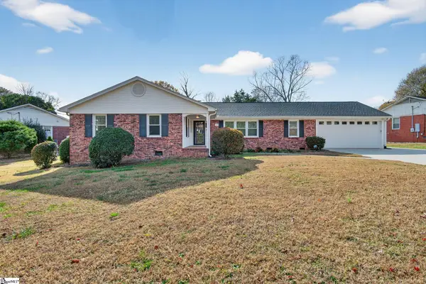 12 Melbourne Lane, Greenville, SC 29615