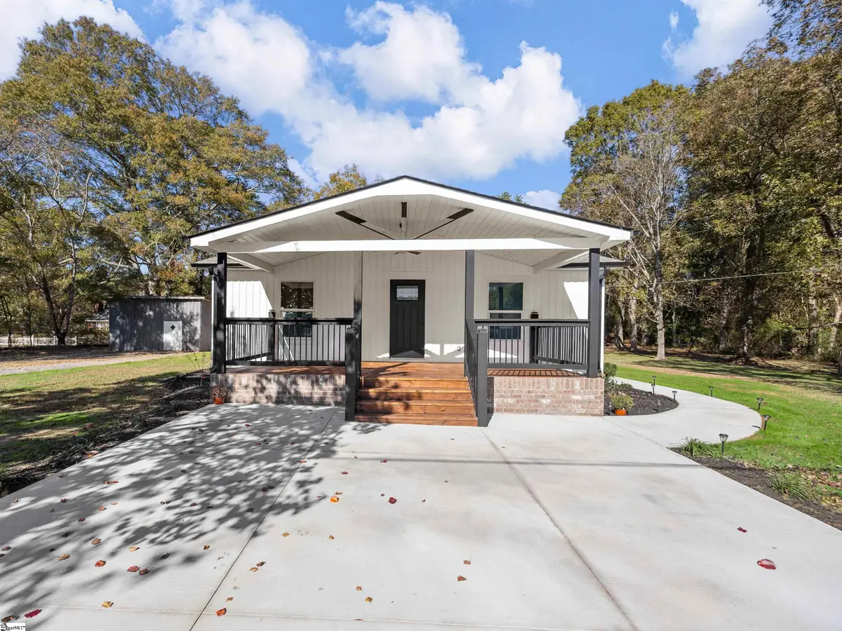 118 Strawberry Road, Anderson, SC 29626 - Image #1