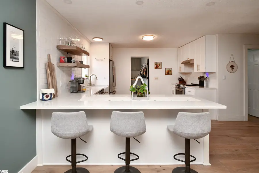 302 Stallings Road, Taylors, SC 29687 - Image #2