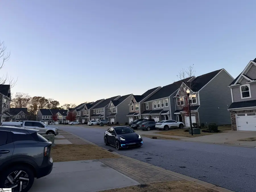 7 Country Dale Drive, Greer, SC 29650 - Image #3