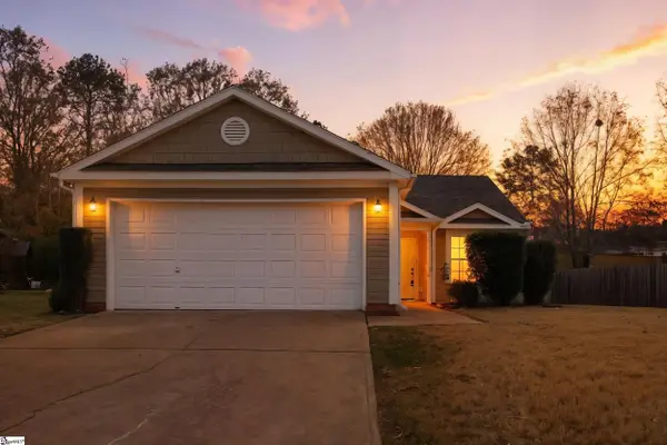 4 Hawkesbury Road, Simpsonville, SC 29681