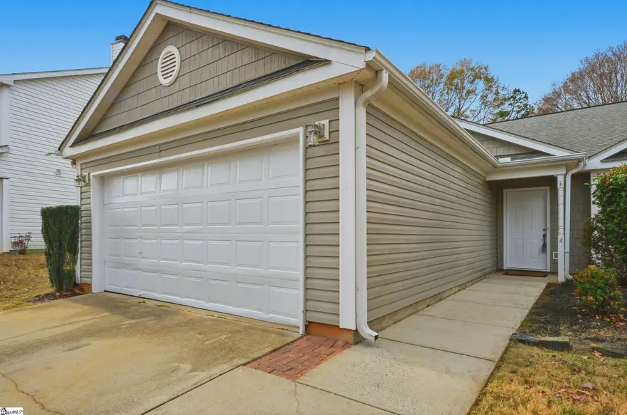 4 Hawkesbury Road, Simpsonville, SC 29681 - Image #3