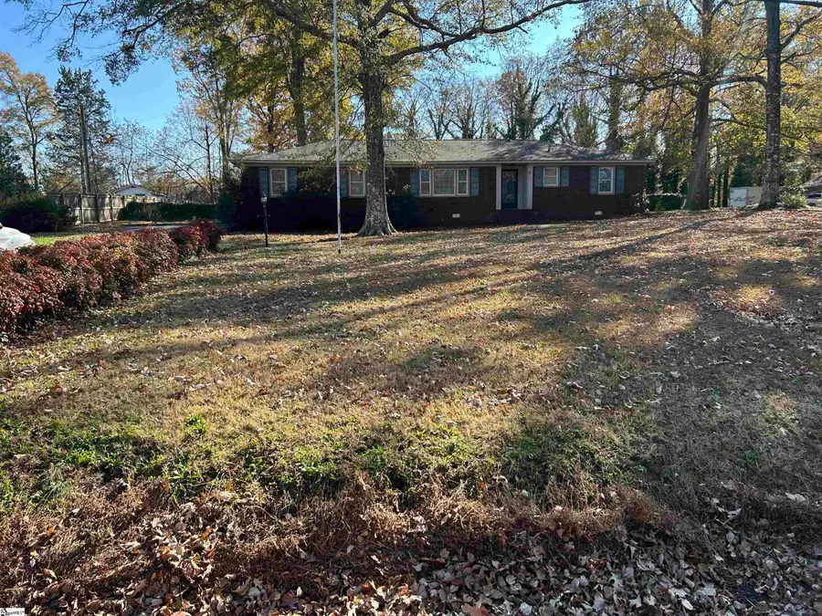 1598 Sunset Boulevard, Clinton, SC 29325 - Image #2