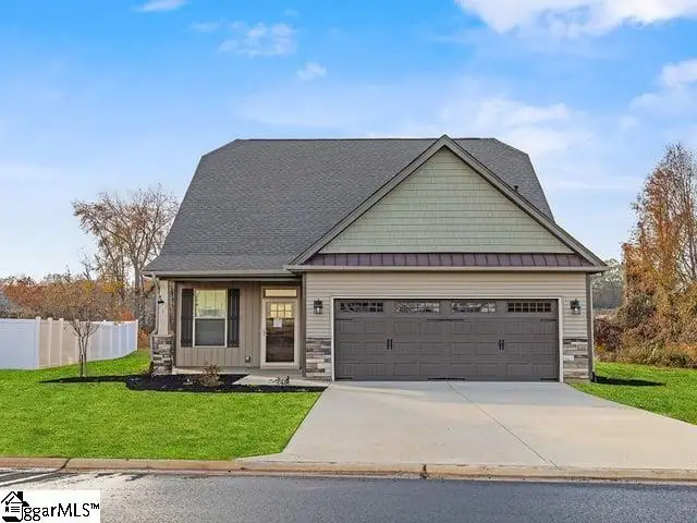 4 River Fork Trail, Greenville, SC 29605 - Image #1