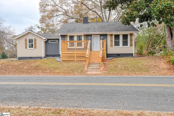 530 W Hayne Street, Woodruff, SC 29388