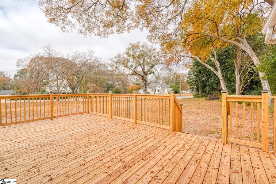 530 W Hayne Street, Woodruff, SC 29388 - Image #2