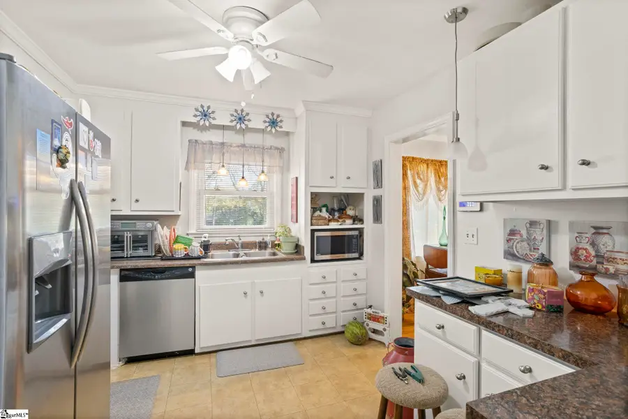 100 Stratford Road, Greenville, SC 29605 - Image #2