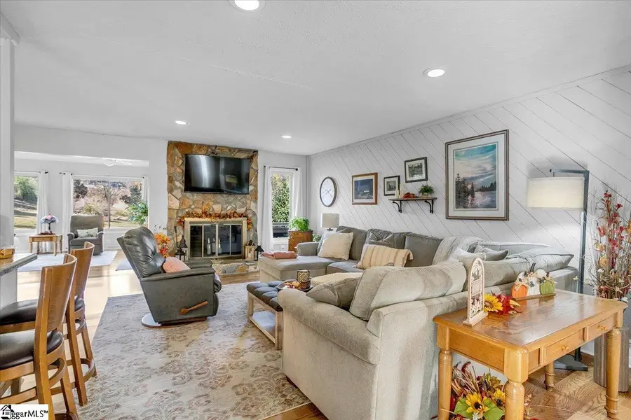 10 Kindlin Way, Taylors, SC 29687 - Image #3