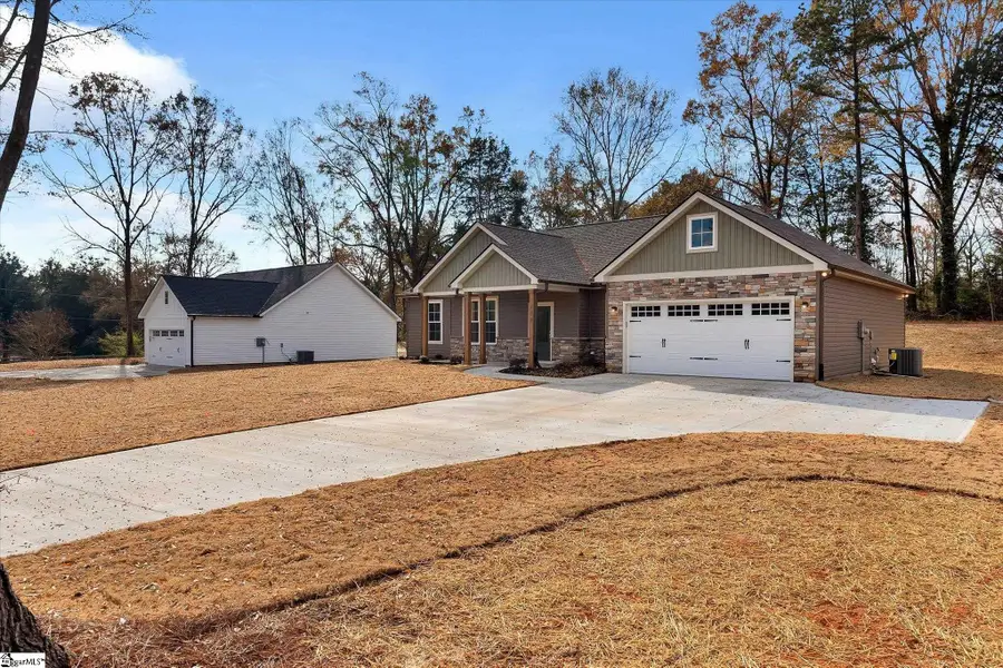 153 Eastview Road, Pelzer, SC 29669 - Image #3