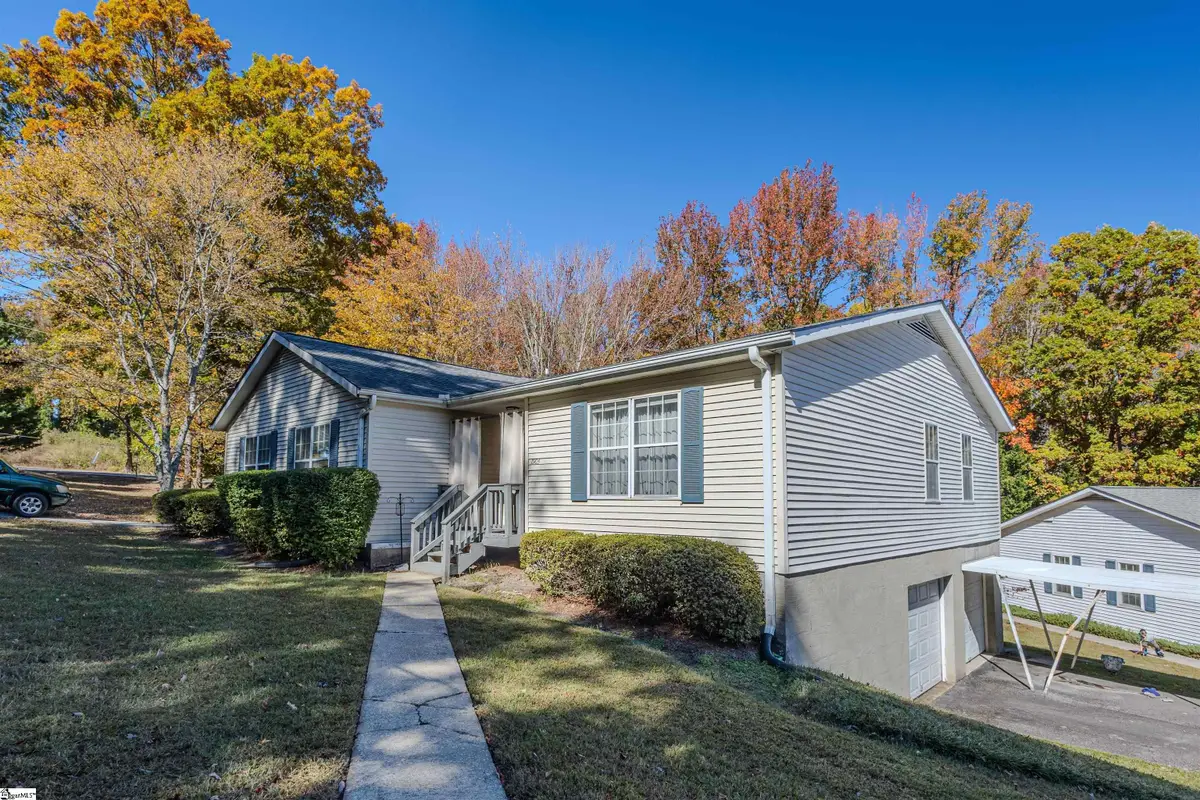 1901 Old Mountain Creek Road, Greenville, SC 29609 - Image #1