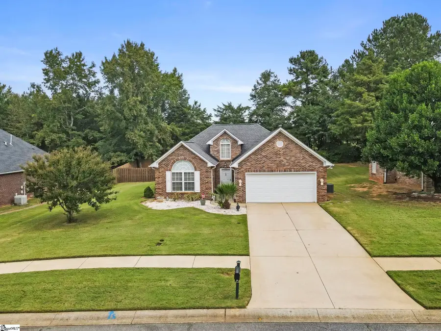 611 Heathrow Court, Moore, SC 29369 - Image #2
