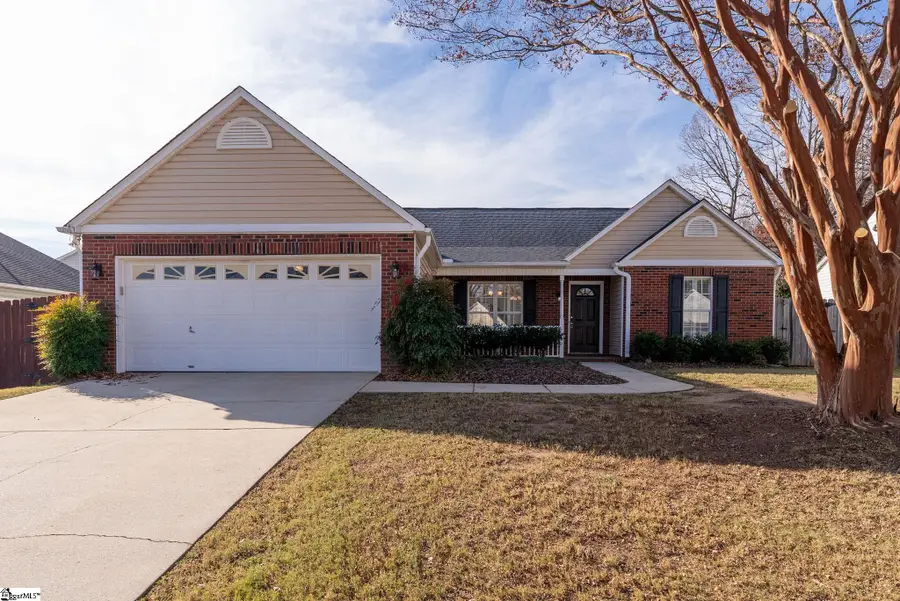 5 Hazelnut Court, Taylors, SC 29687 - Image #2