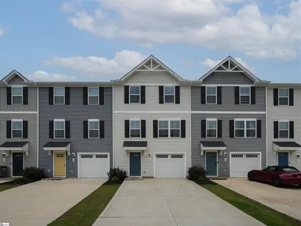 8 Verdant Leaf Way, Greenville, SC 29617