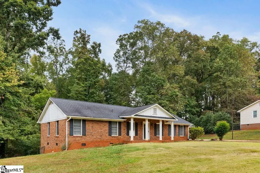 310 Slopingwood Lane, Spartanburg, SC 29301 - Image #2