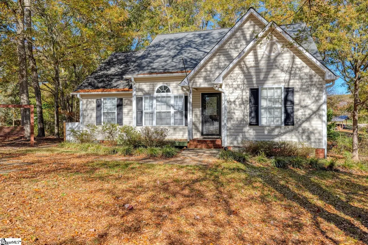 921 Hollyhock Court, Boiling Springs, SC 29316 - #1