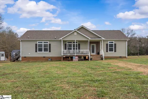 1254 Deck Road, Gray Court, SC 29645