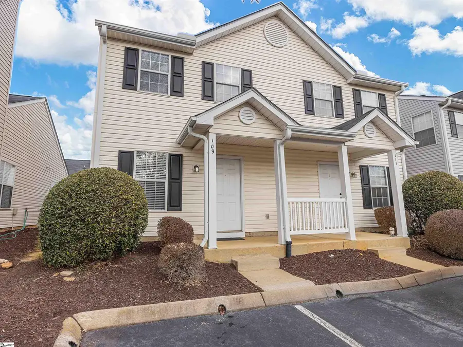 109 Hammett Grove Lane, Greer, SC 29650 - Image #2