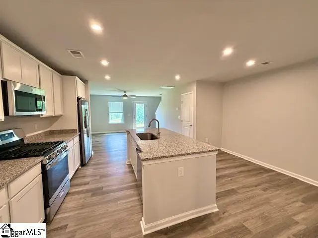 1261 Forestbrook Lane, Spartanburg, SC 29303 - Image #3