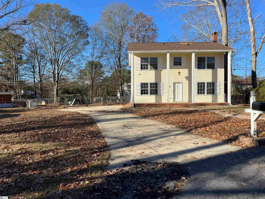 8 Aspenwood Drive, Simpsonville, SC 29680 - Image #2