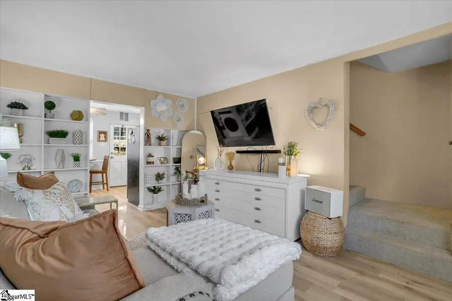 26 Faris Circle, Greenville, SC 29605 - Image #3