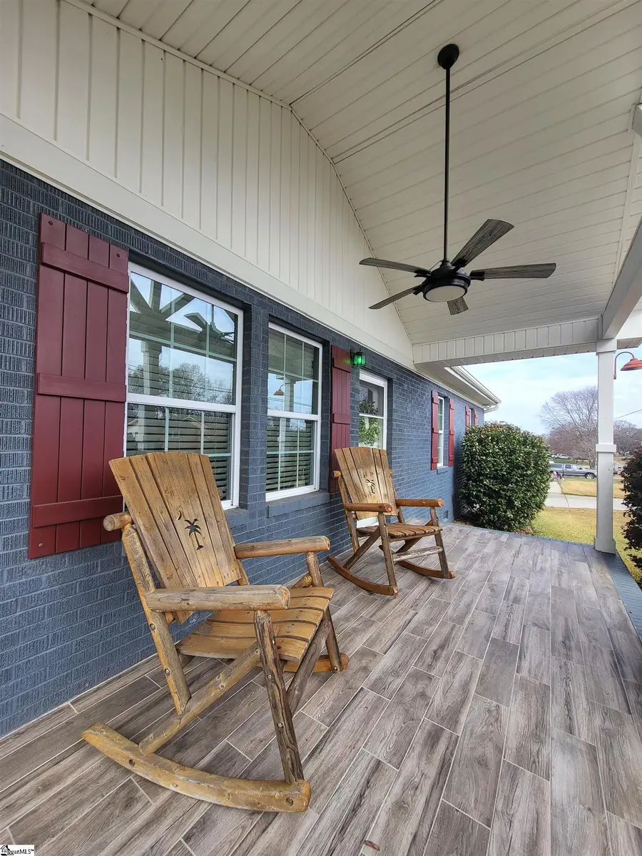 109 Buddy Avenue, Greer, SC 29651 - Image #2