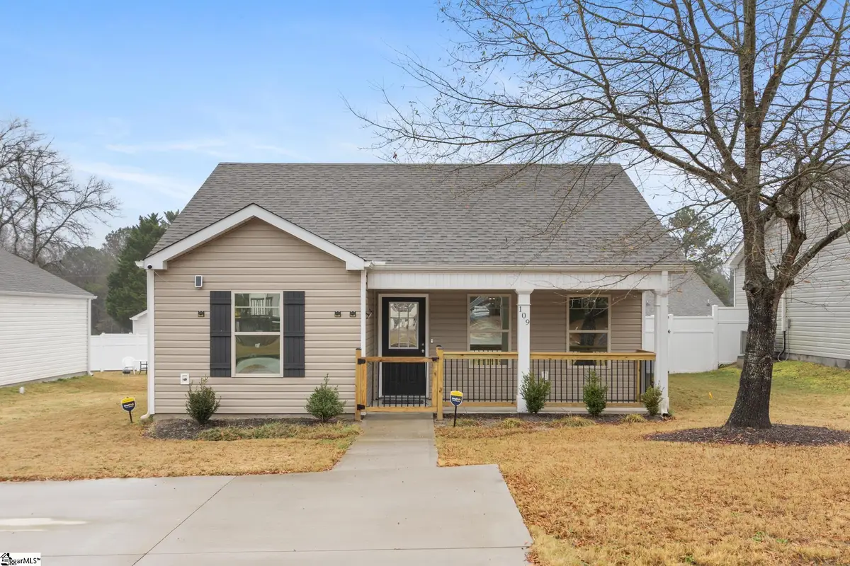 109 Colleton Lane, Clinton, SC 29325 - Image #1
