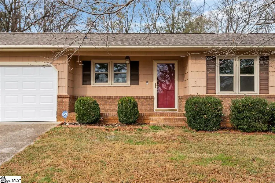 803 E Brookwood Drive, Landrum, SC 29356 - Image #3