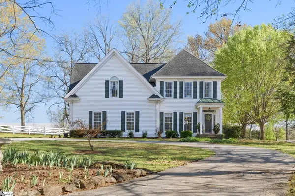 390 Blakely Avenue, Piedmont, SC 29673