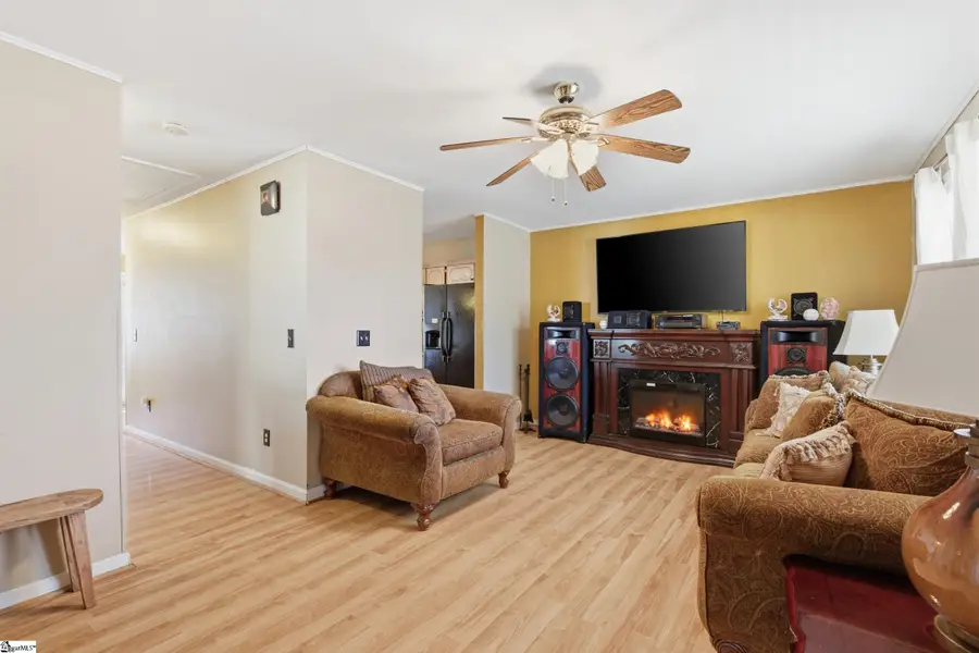 209 Alice Avenue, Greenville, SC 29611 - Image #2