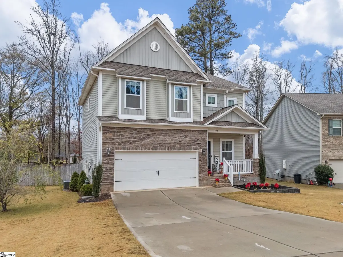 655 Autumn Breeze Walk, Inman, SC 33153 - Image #1