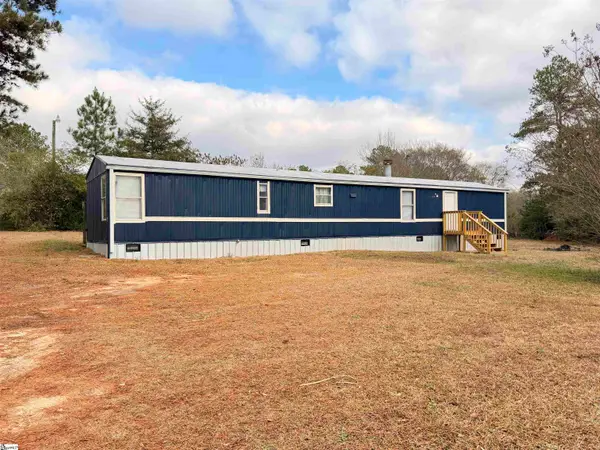 303 Trail Court, Williamston, SC 29697