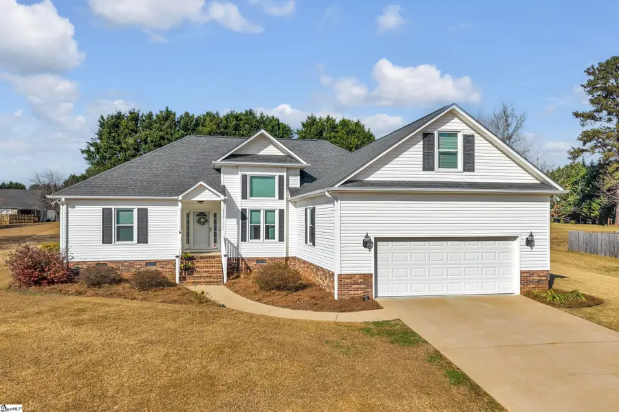 4 Brooke Lee Circle, Taylors, SC 29687 - Image #2