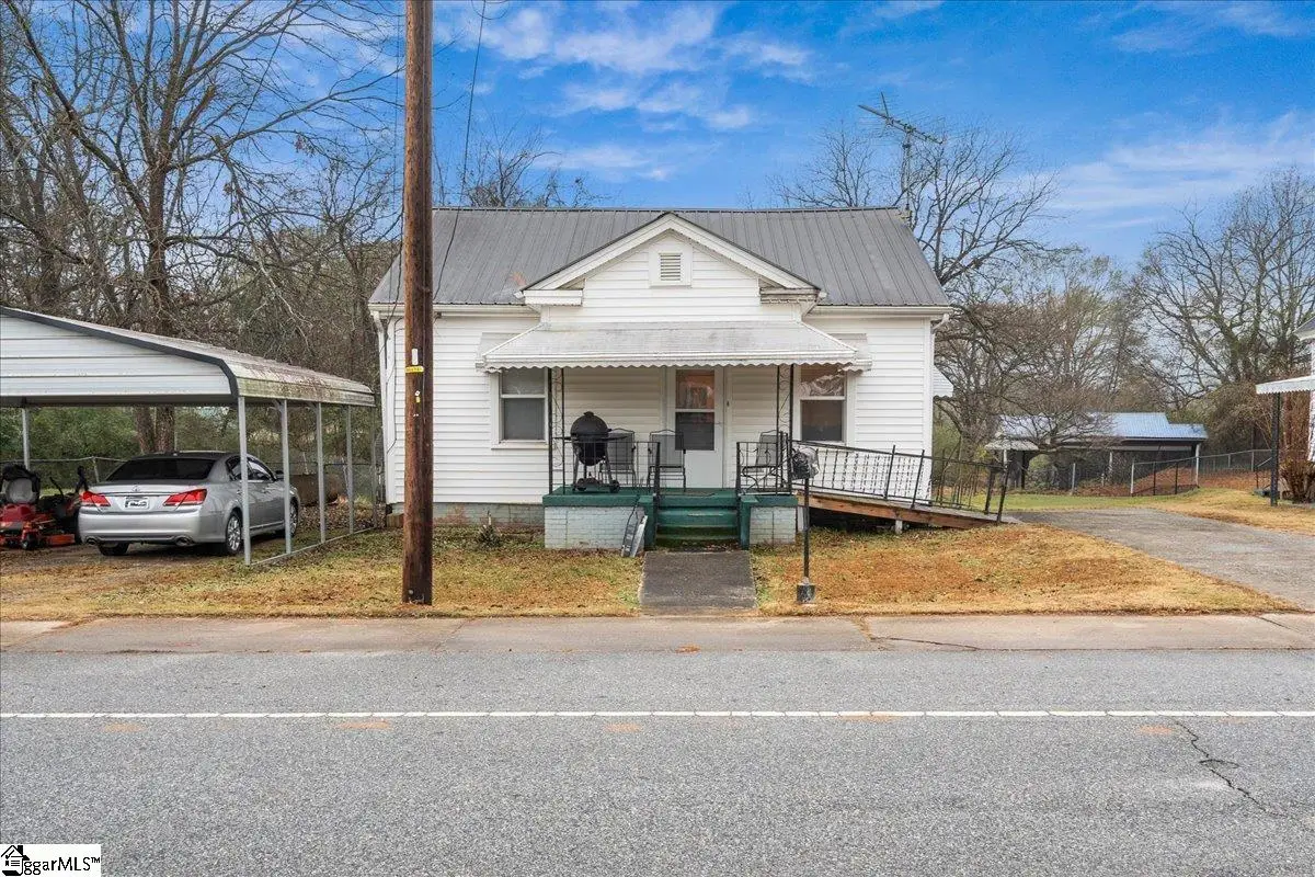 550 Leaman Avenue, Whitmire, SC 29178 - Image #1