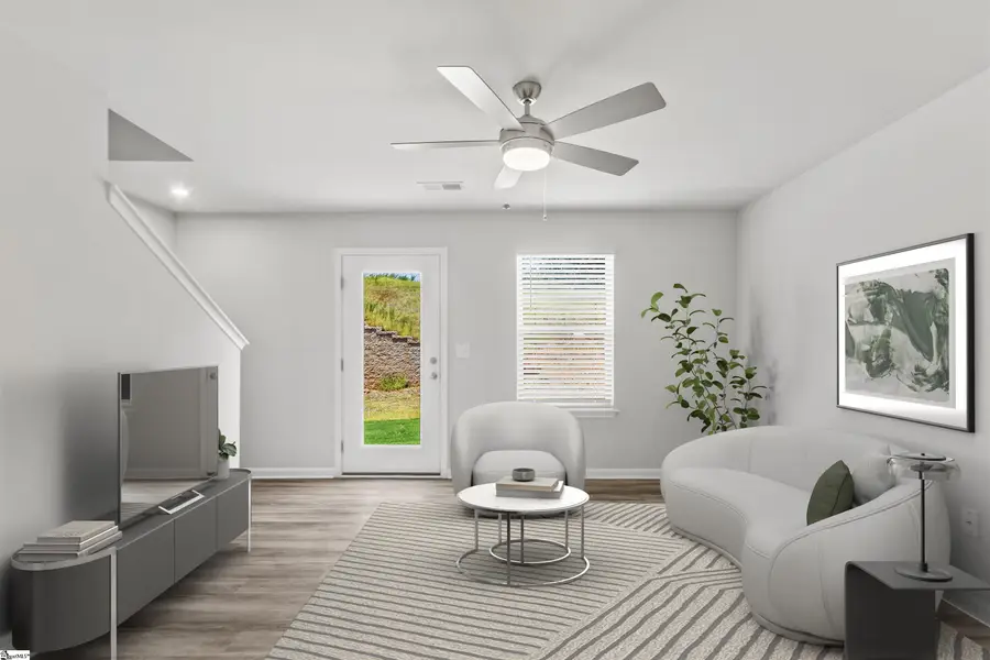 1272 Forestbrook Lane, Spartanburg, SC 29303 - Image #3