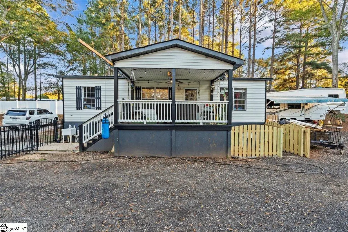 219 Shady Acres Circle, Greenville, SC 29611 - Image #1