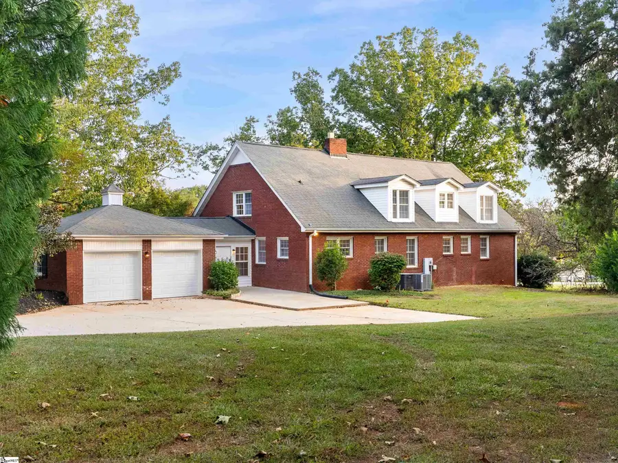 1429 E Calhoun Street, Anderson, SC 29621 - Image #3