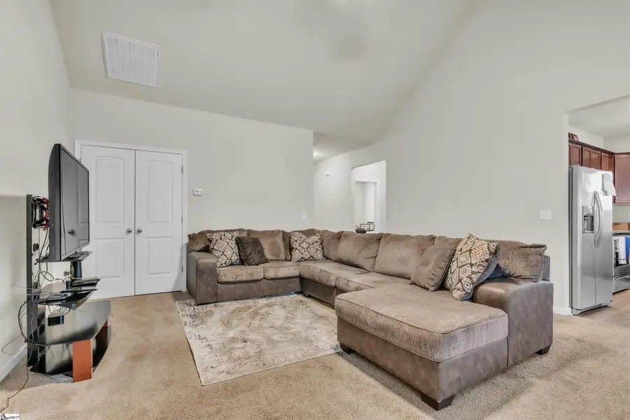 10 N Plainview Drive, Greenville, SC 29611 - Image #3