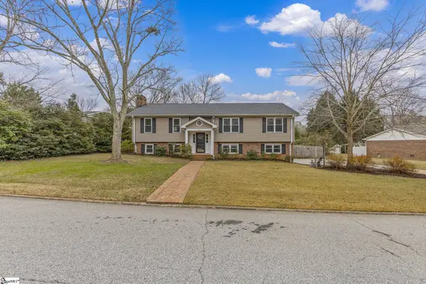 13 Cunningham Circle, Taylors, SC 29687